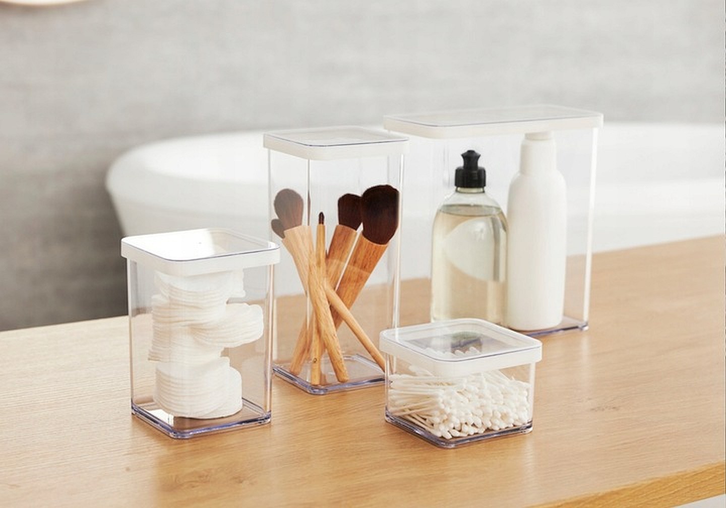 ТОВАРЫ Контейнер для продуктов продолговатый 3,2л LOFT прозрачный, белый ROTHO 1160890000 в интернет-магазине meandhome.ru