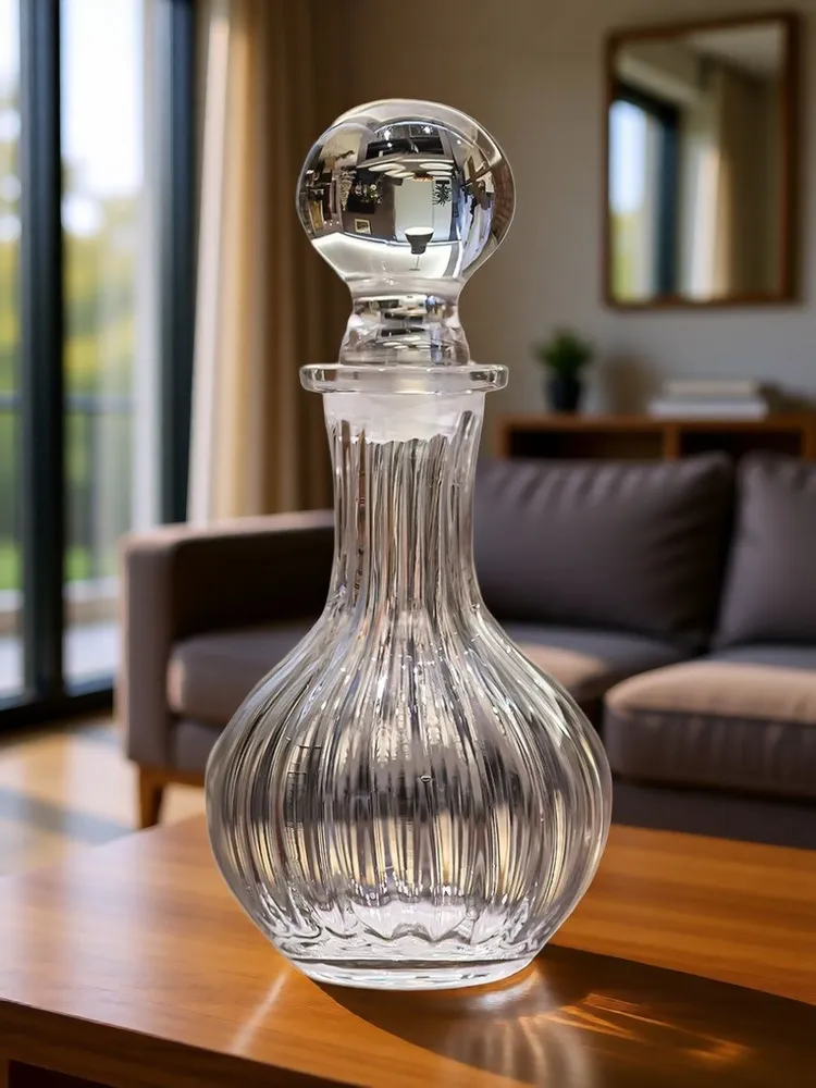 ТОВАРЫ Графин для вина 0,5л стекло рифленка 3109 НЕМАН в интернет-магазине meandhome.ru