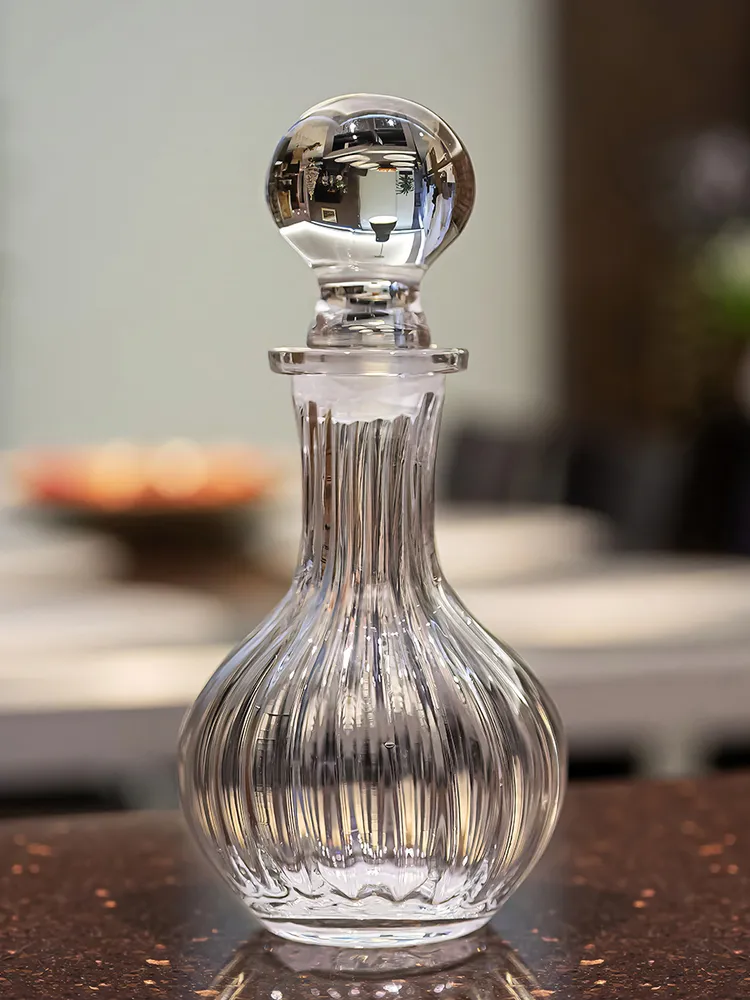 ТОВАРЫ Графин для вина 0,25л стекло рифленка 3109 НЕМАН в интернет-магазине meandhome.ru