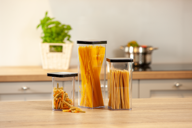 ТОВАРЫ Контейнер для продуктов широкий 1,0л LOFT прозрачный, черный ROTHO 1160908080 в интернет-магазине meandhome.ru